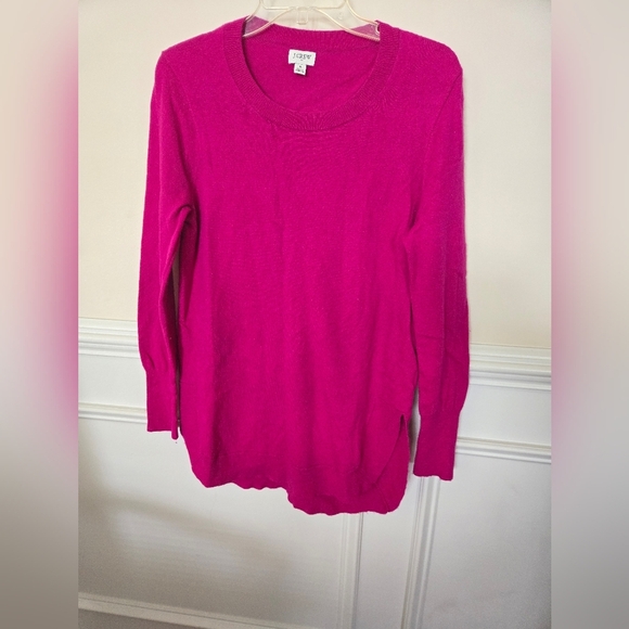 J. Crew Sweaters - J. Crew Pink Sweater size small
